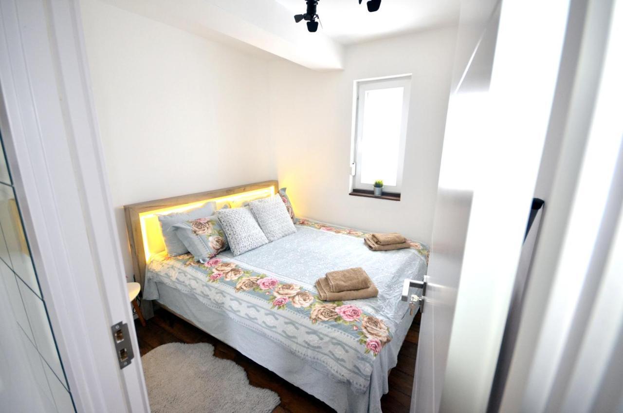 C L E A N&C O Z Y Apartmani Divčibare Extérieur photo